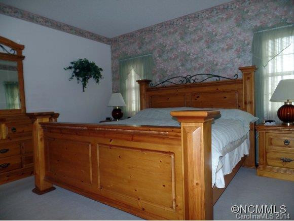 203 Eagle Point Drive - Photo 10