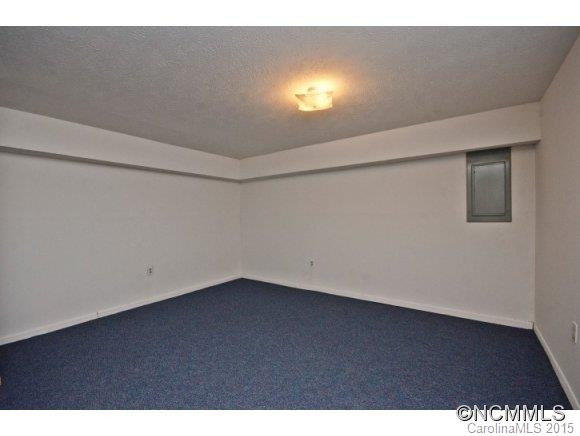28 Westview Lane - Photo 14