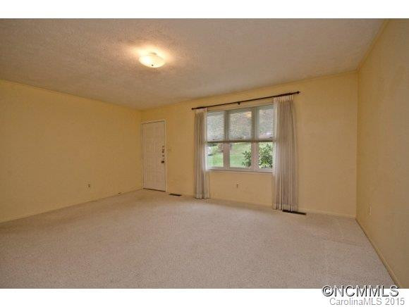 28 Westview Lane - Photo 9