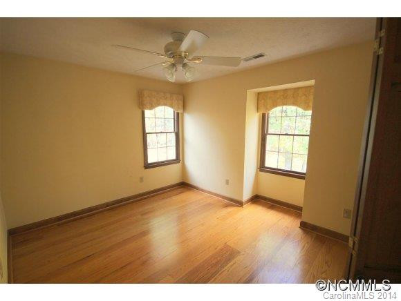 64 Greenridge Road - Photo 14