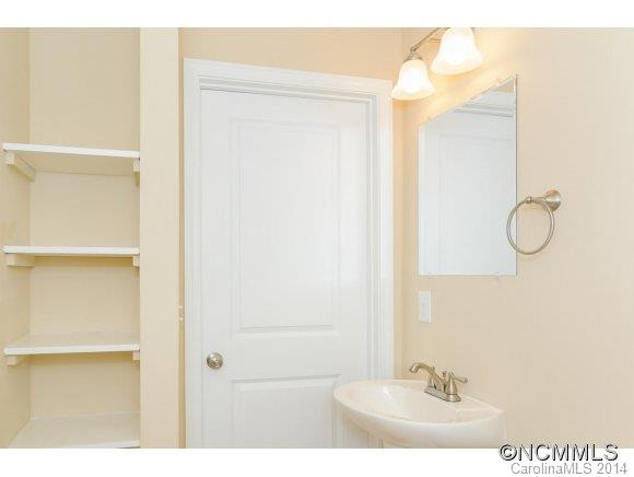 817 Holiday Drive - Photo 17