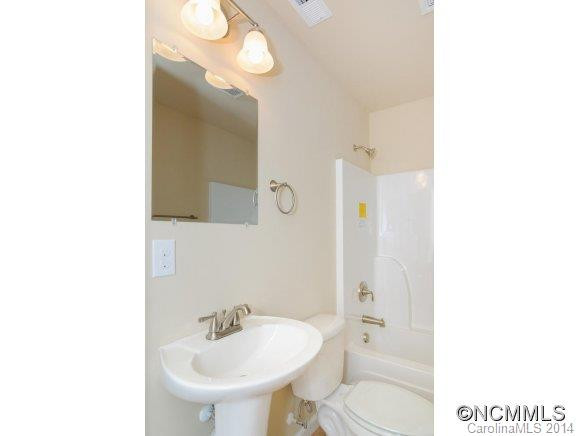 817 Holiday Drive - Photo 18