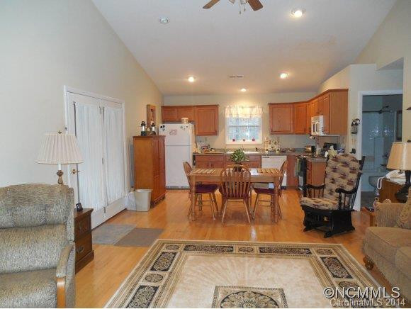 528 Buckner Branch Rd. - Photo 2