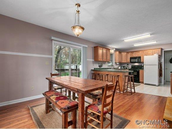 147 SHARONS WAY - Photo 8