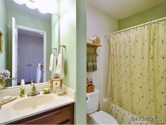 132 Thea Lane - Photo 12
