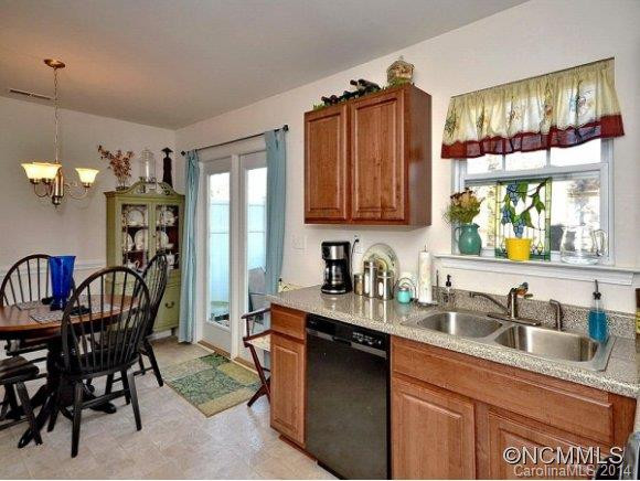 132 Thea Lane - Photo 6
