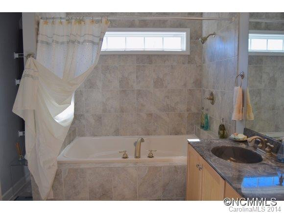 15 Rock View Court - Photo 14