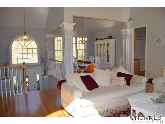 15 Rock View Court - Photo 4