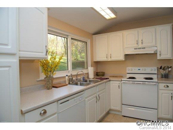 7 Clearbrook Rd. - Photo 8