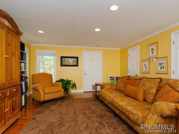 2360 Brannon Road - Photo 3