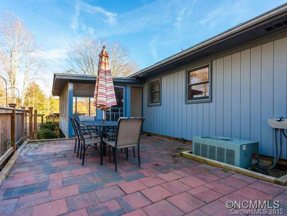 10 East Hill Drive - Photo 16