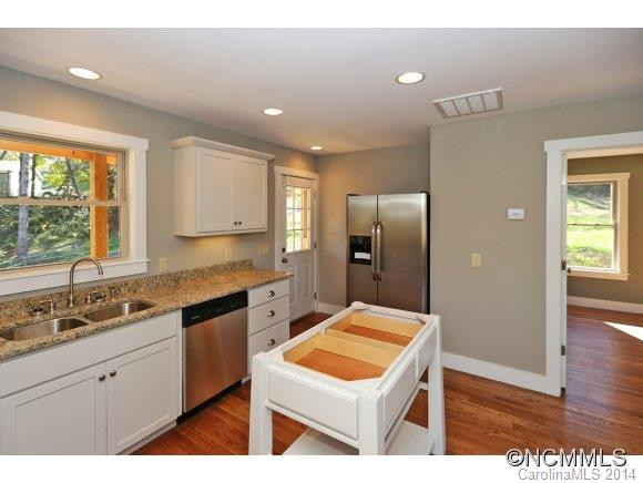 2604 Old Clyde Rd - Photo 3