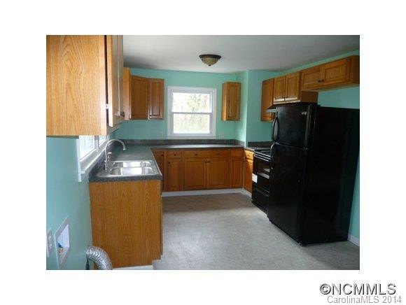 429 WEAVERVILLE ROAD - Photo 8