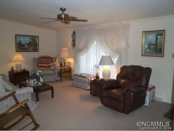 8 N Charles Lane - Photo 2