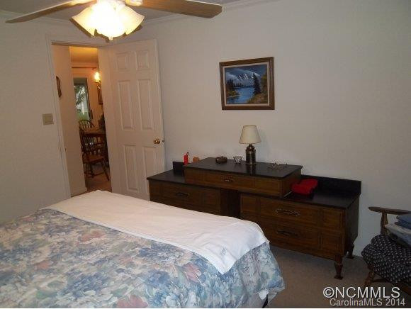 8 N Charles Lane - Photo 12