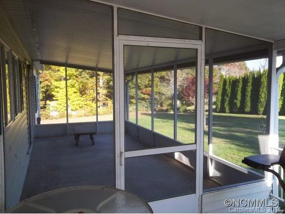 8 N Charles Lane - Photo 17