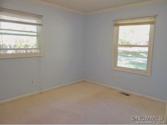 34 Clovernook Drive - Photo 9