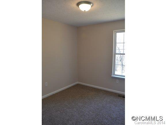 192 Glendale Ave - Photo 15