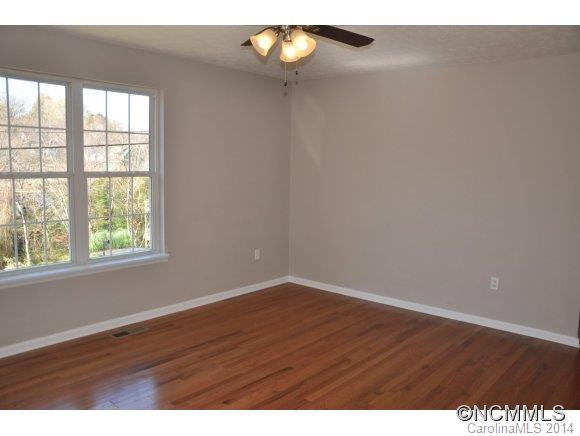 192 Glendale Ave - Photo 10