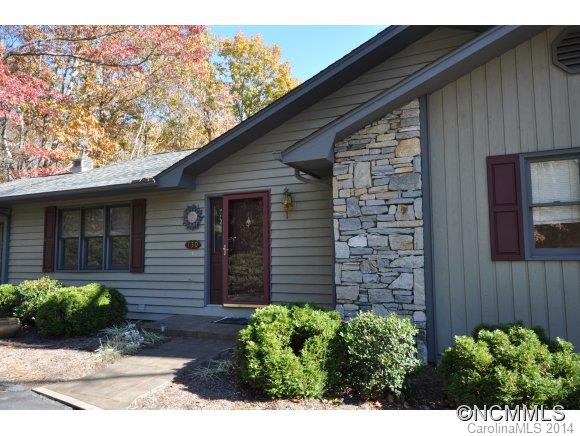 130 Ridgeview Drive - Photo 2