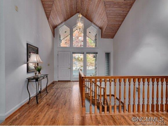 30 Hillcrest Drive - Photo 2