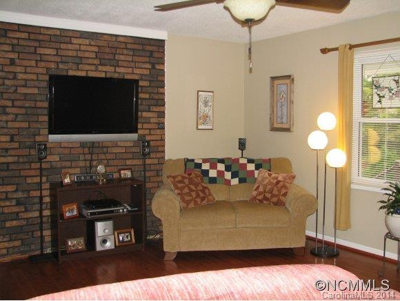 26 E Silverleaf Dr - Photo 4