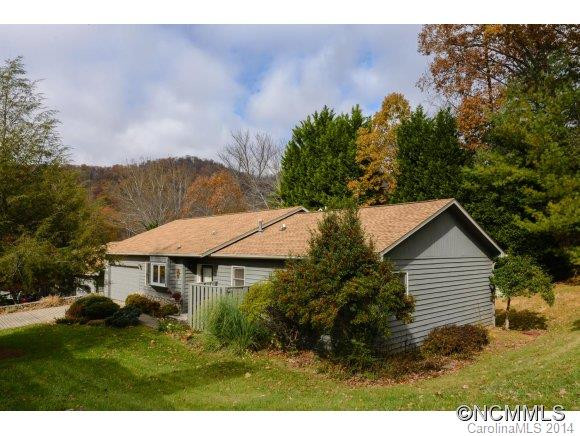 32B Larkspur Court