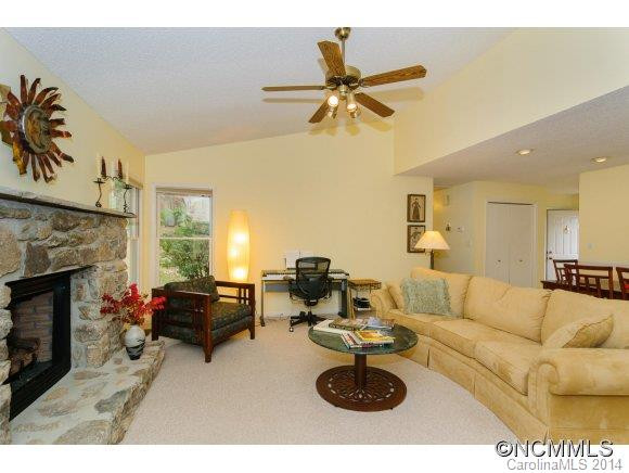 32B Larkspur Court - Photo 3