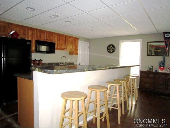 1584 Upper Paw Paw Road - Photo 17