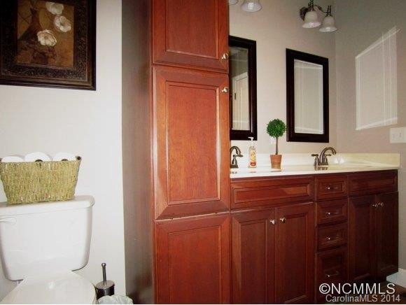 1584 Upper Paw Paw Road - Photo 9