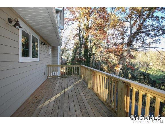 215 Courtland Place - Photo 21