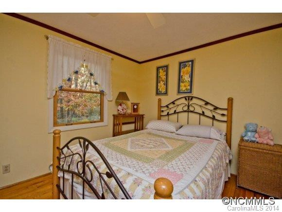 81 Redbud Lane - Photo 12