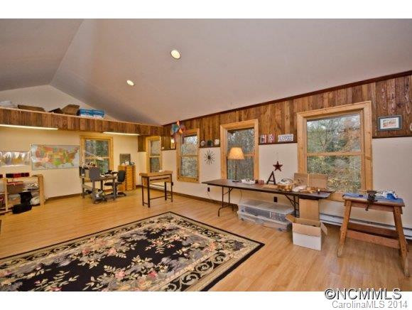 81 Redbud Lane - Photo 16