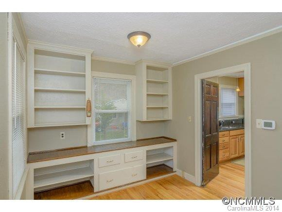 101 Wendover - Photo 4