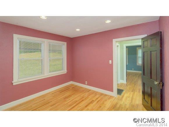 101 Wendover - Photo 6