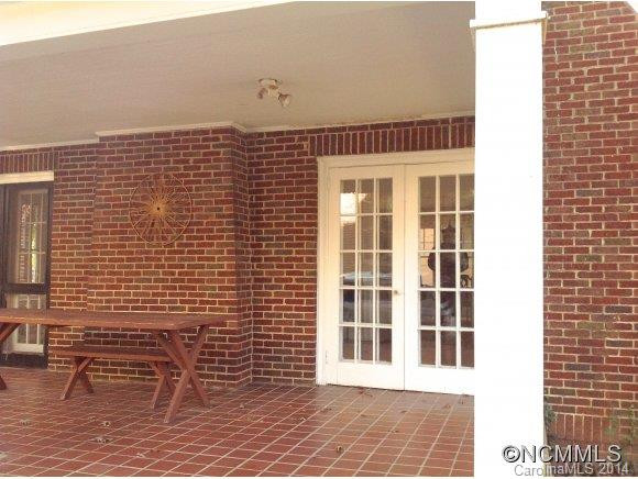 20 SYLVAN AVENUE - Photo 2