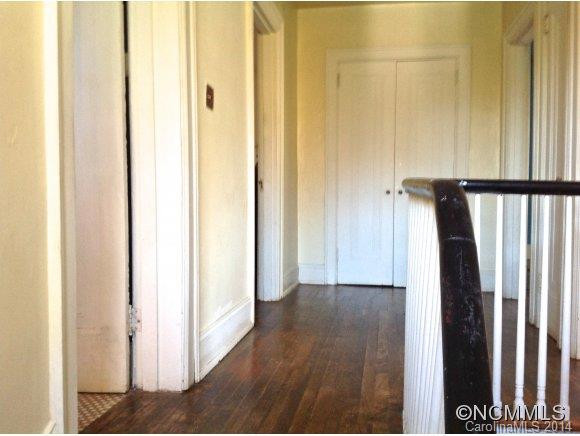 20 SYLVAN AVENUE - Photo 8