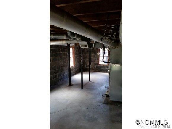 77 Beverly Road - Photo 14