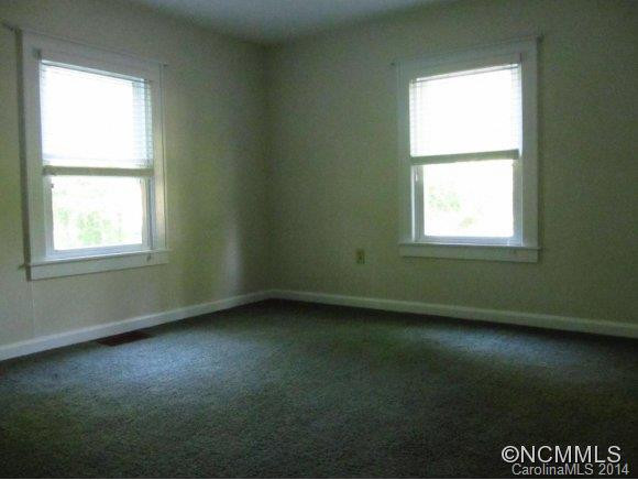 77 Beverly Road - Photo 9