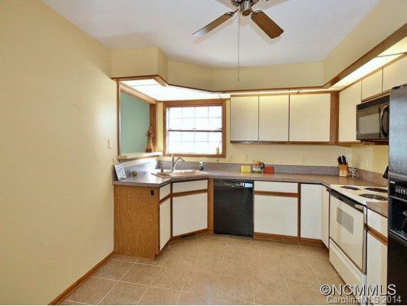 344 LAUREL PARK PLACE - Photo 3
