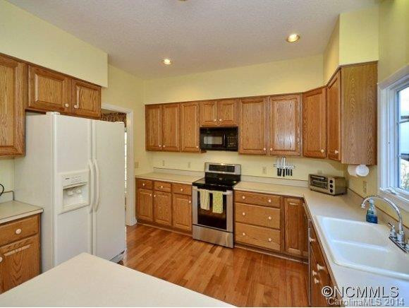 25 WESTON WAY - Photo 8