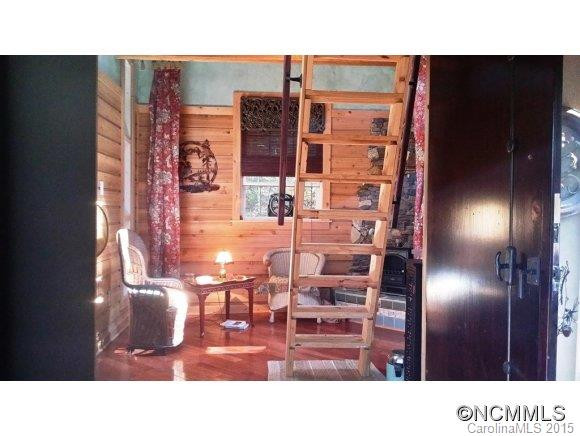  - Photo 6