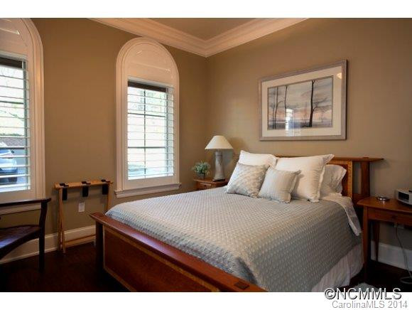 288 Macon Avenue, Unit 102 - Photo 14