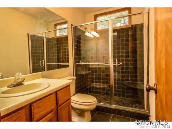 55 Beaverbrook Road - Photo 12