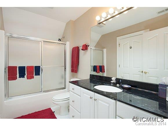 17 Tiverton Lane - Photo 12