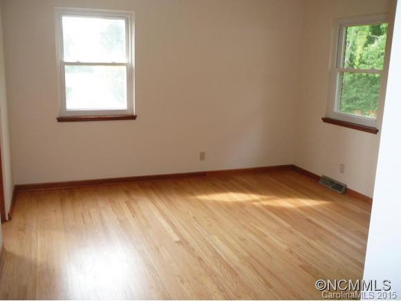 410 Calvert Road - Photo 3