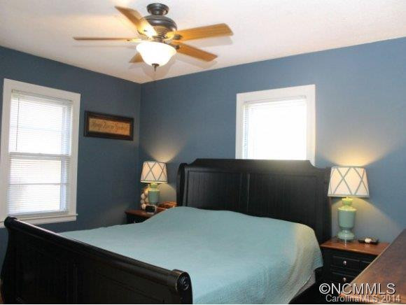 628 OAK GROVE ROAD - Photo 7