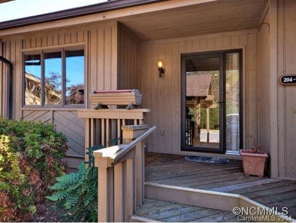 204 RED OAK DRIVE - Photo 2
