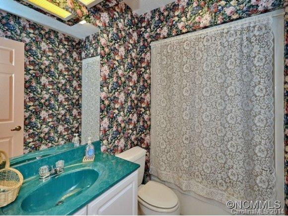 204 RED OAK DRIVE - Photo 11