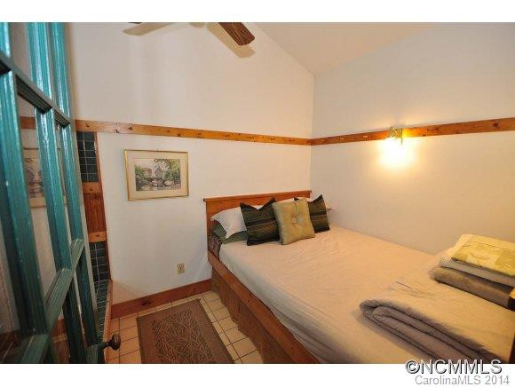49 S. Serpentine - Photo 11